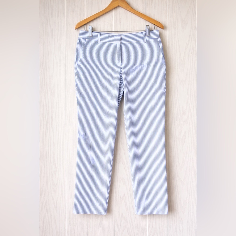 J.Crew Café Capri Blue Seersucker Stripe Pants Size 2 EUC - Picture 2 of 5